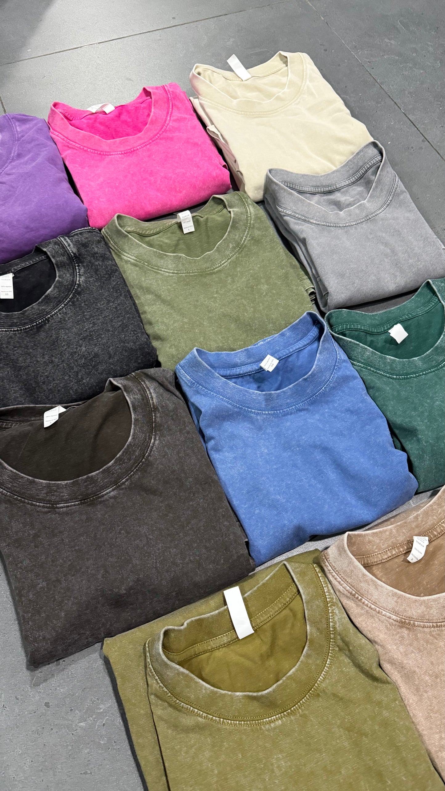 CAMISETAS WASHED OVERSIZED