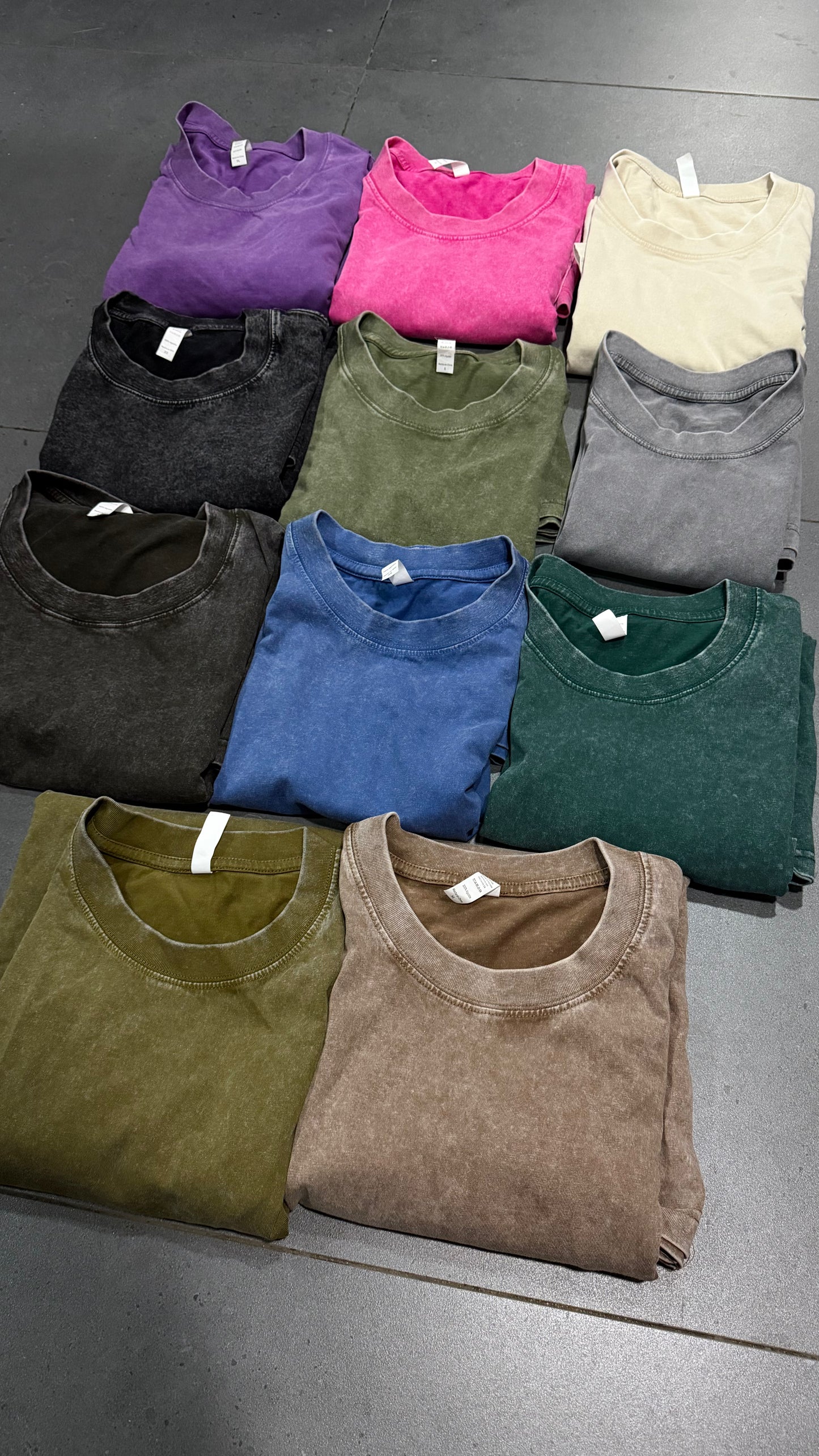 CAMISETAS WASHED OVERSIZED